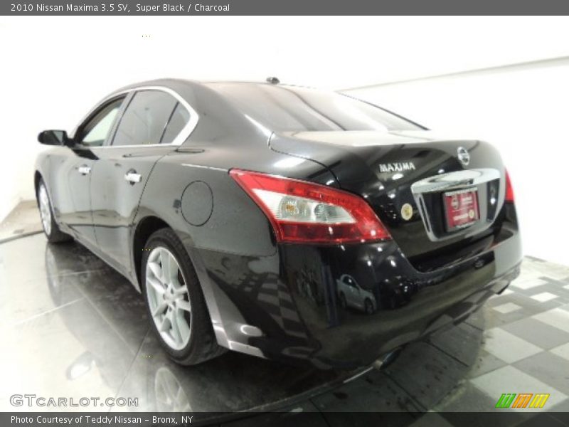 Super Black / Charcoal 2010 Nissan Maxima 3.5 SV