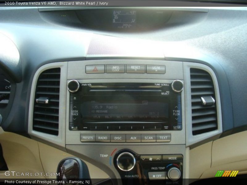 Blizzard White Pearl / Ivory 2010 Toyota Venza V6 AWD
