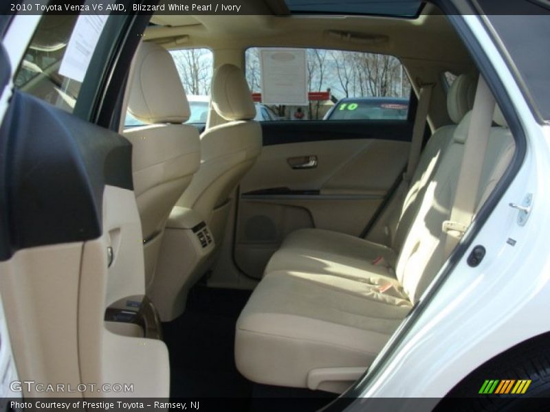 Blizzard White Pearl / Ivory 2010 Toyota Venza V6 AWD