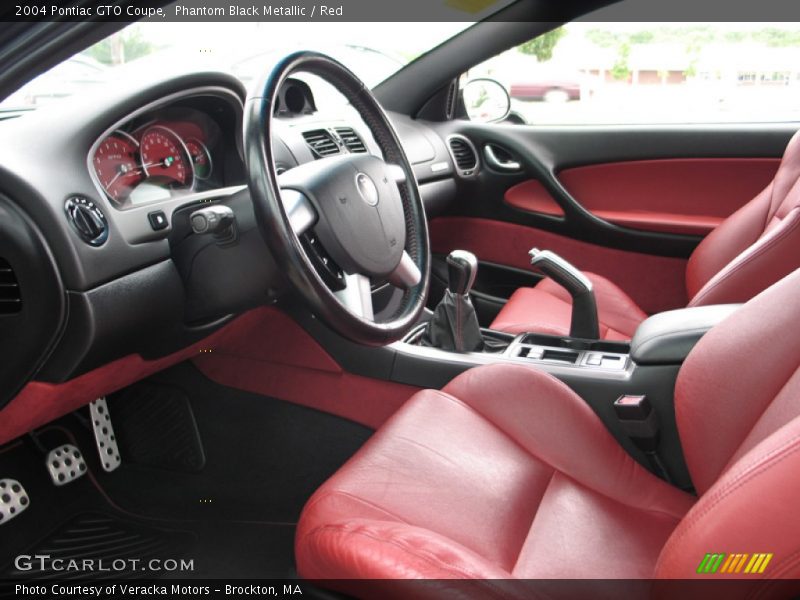 Phantom Black Metallic / Red 2004 Pontiac GTO Coupe