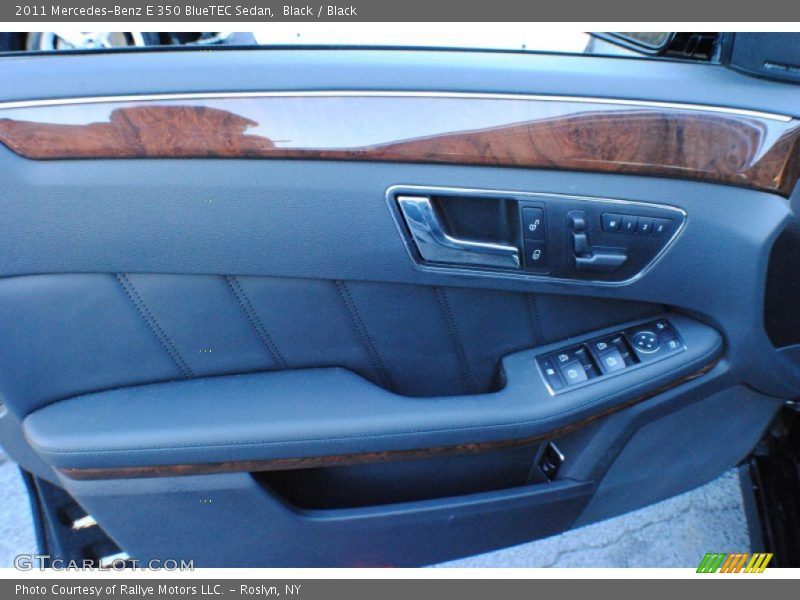 Black / Black 2011 Mercedes-Benz E 350 BlueTEC Sedan