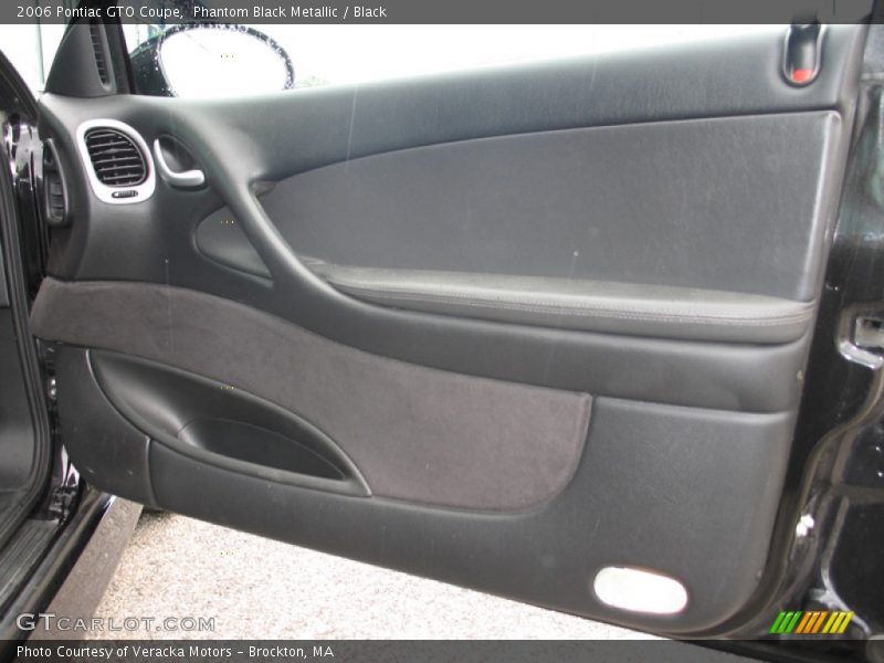 Door Panel of 2006 GTO Coupe