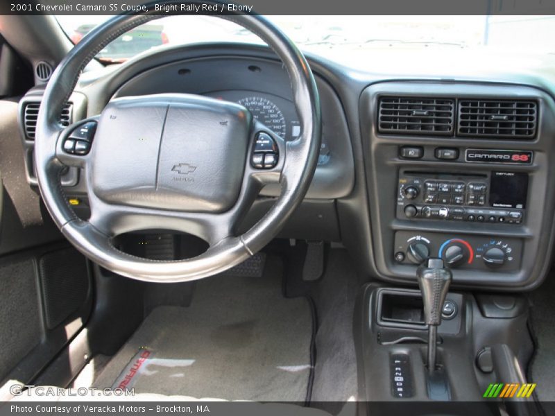 Dashboard of 2001 Camaro SS Coupe