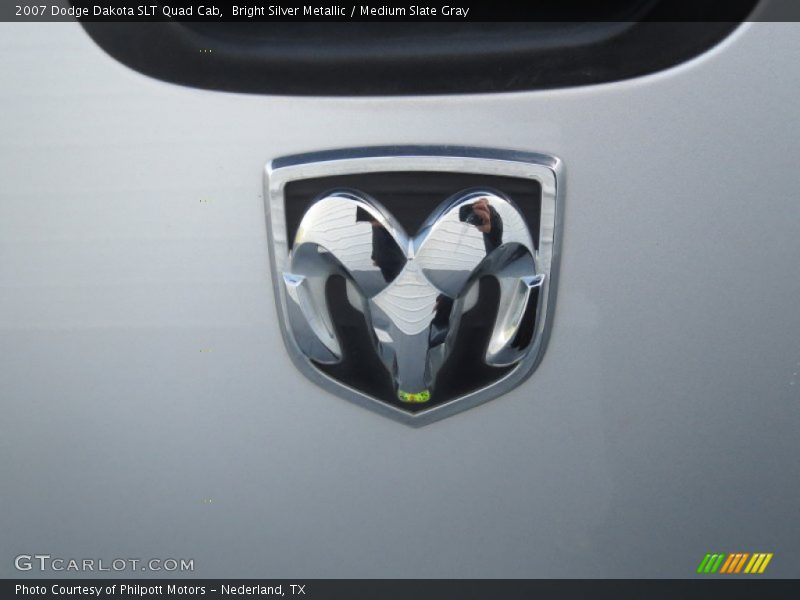 Bright Silver Metallic / Medium Slate Gray 2007 Dodge Dakota SLT Quad Cab