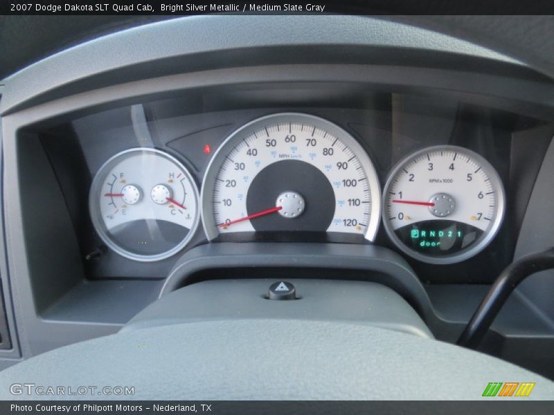 Bright Silver Metallic / Medium Slate Gray 2007 Dodge Dakota SLT Quad Cab