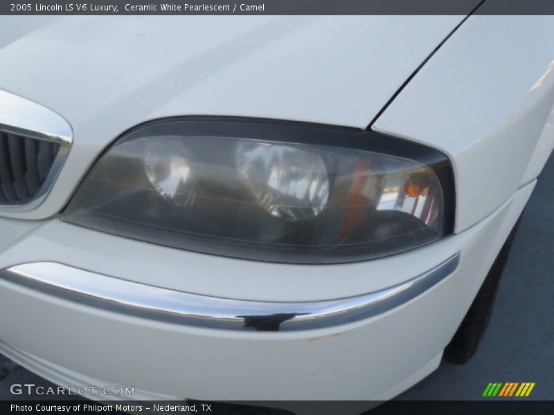 Ceramic White Pearlescent / Camel 2005 Lincoln LS V6 Luxury
