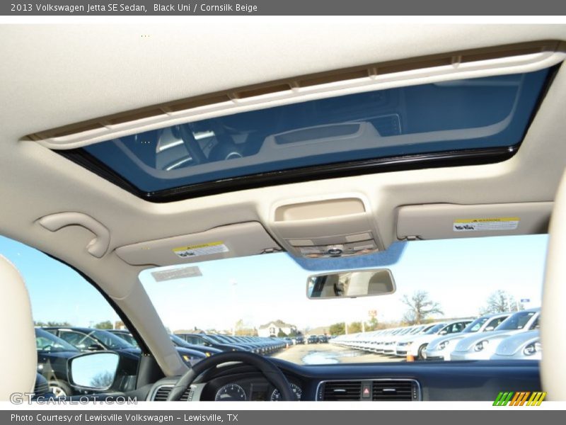 Black Uni / Cornsilk Beige 2013 Volkswagen Jetta SE Sedan