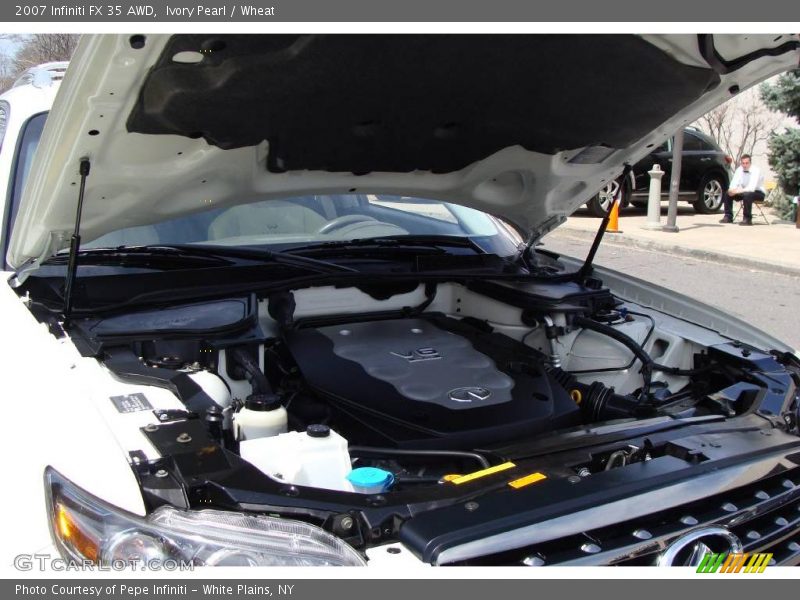 Ivory Pearl / Wheat 2007 Infiniti FX 35 AWD