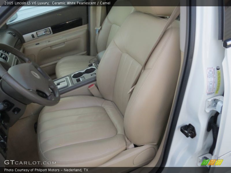 Ceramic White Pearlescent / Camel 2005 Lincoln LS V6 Luxury