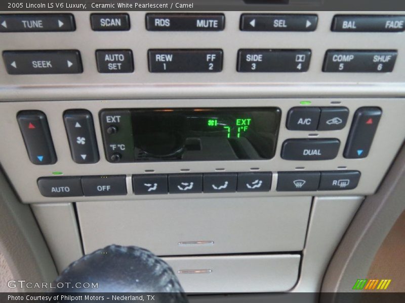 Ceramic White Pearlescent / Camel 2005 Lincoln LS V6 Luxury
