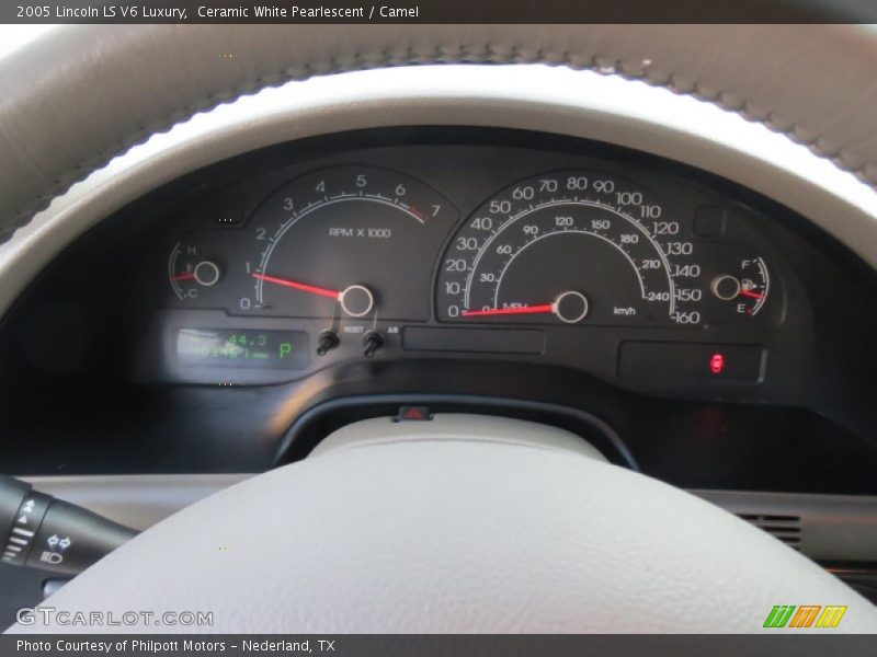 Ceramic White Pearlescent / Camel 2005 Lincoln LS V6 Luxury