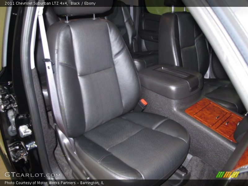 Black / Ebony 2011 Chevrolet Suburban LTZ 4x4