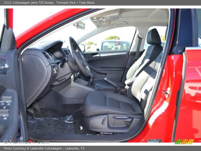 Tornado Red / Titan Black 2013 Volkswagen Jetta TDI Sedan