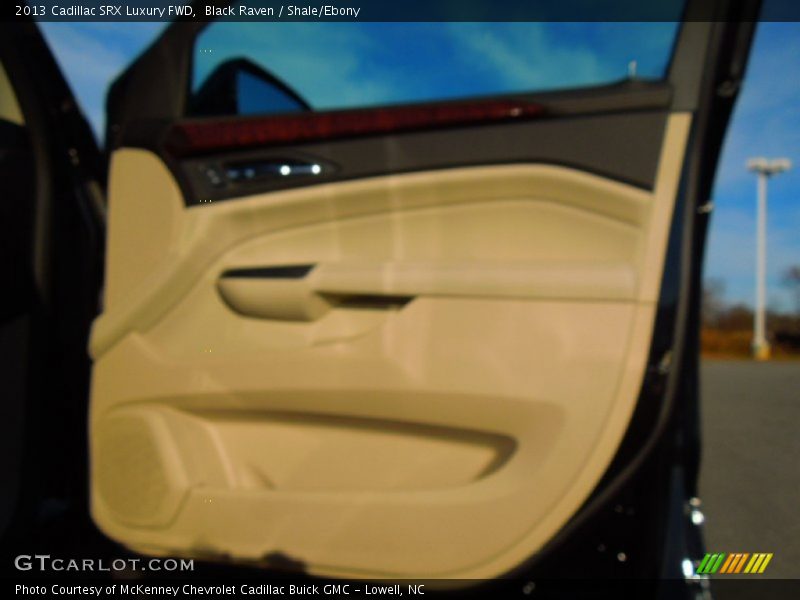 Black Raven / Shale/Ebony 2013 Cadillac SRX Luxury FWD