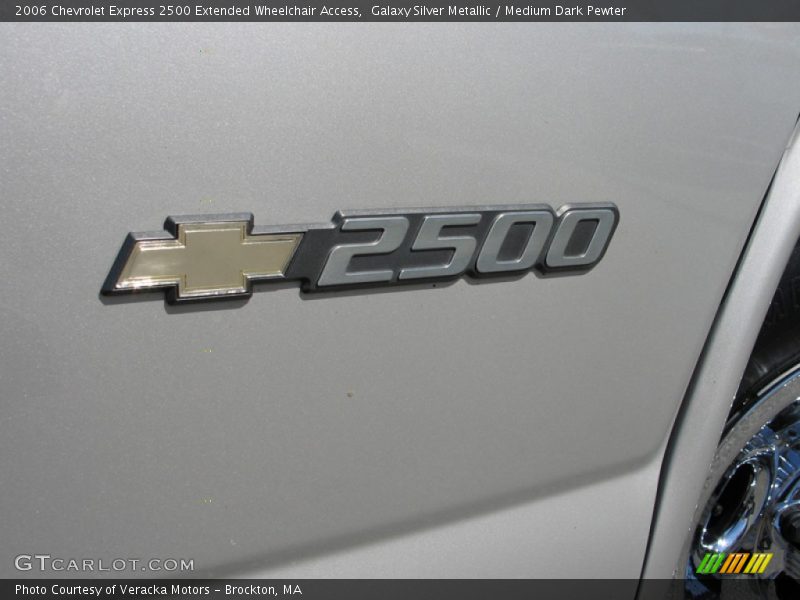 Galaxy Silver Metallic / Medium Dark Pewter 2006 Chevrolet Express 2500 Extended Wheelchair Access