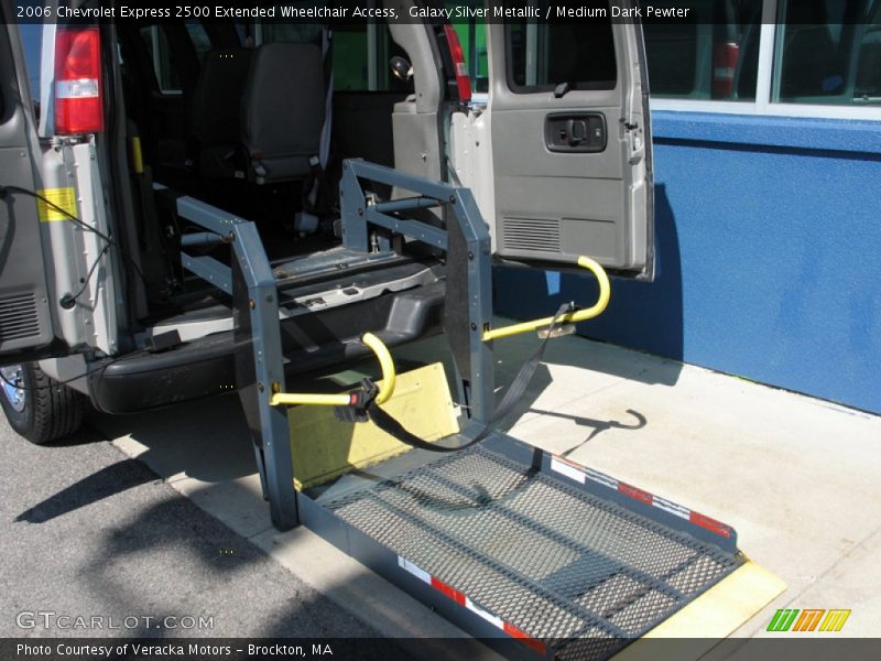 Galaxy Silver Metallic / Medium Dark Pewter 2006 Chevrolet Express 2500 Extended Wheelchair Access