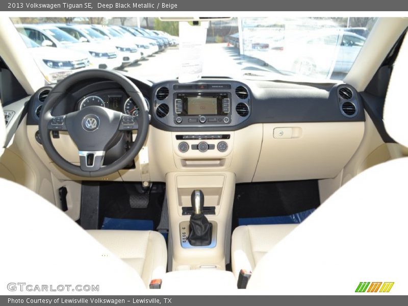 Deep Black Metallic / Beige 2013 Volkswagen Tiguan SE