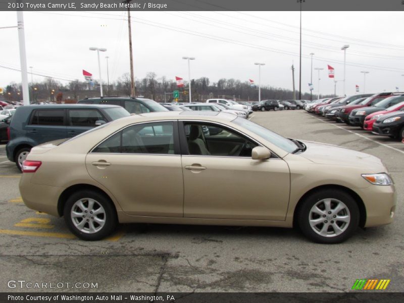 Sandy Beach Metallic / Bisque 2010 Toyota Camry LE