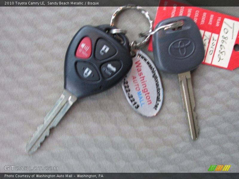 Sandy Beach Metallic / Bisque 2010 Toyota Camry LE