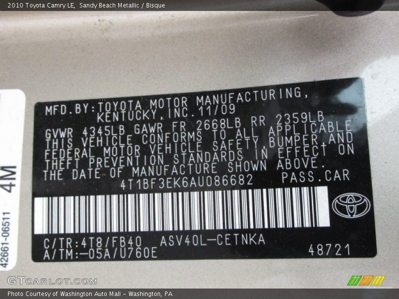 Sandy Beach Metallic / Bisque 2010 Toyota Camry LE