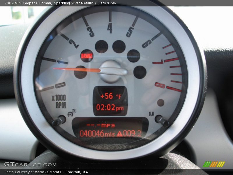 Sparkling Silver Metallic / Black/Grey 2009 Mini Cooper Clubman