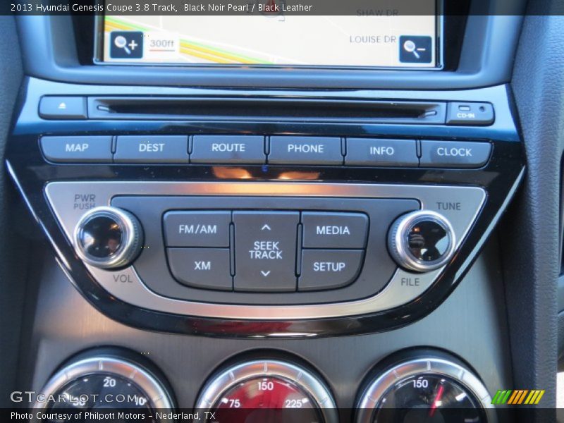 Controls of 2013 Genesis Coupe 3.8 Track