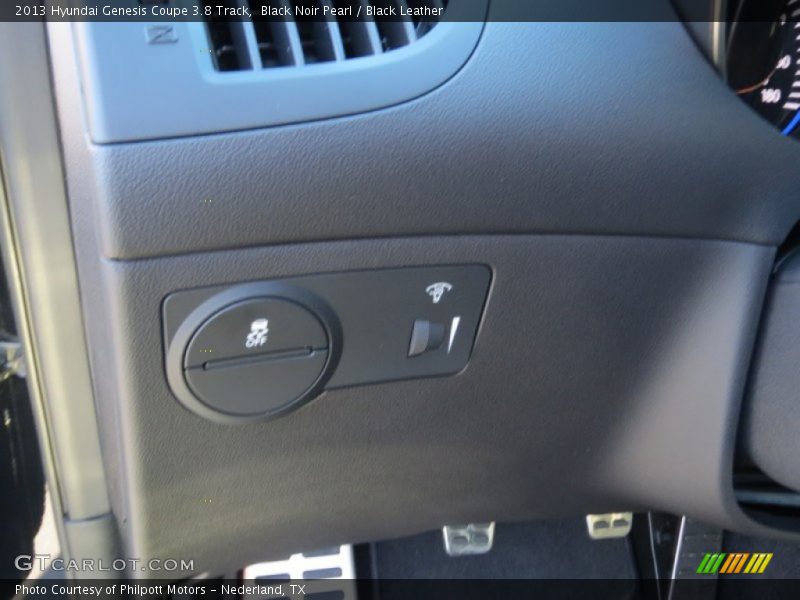 Black Noir Pearl / Black Leather 2013 Hyundai Genesis Coupe 3.8 Track