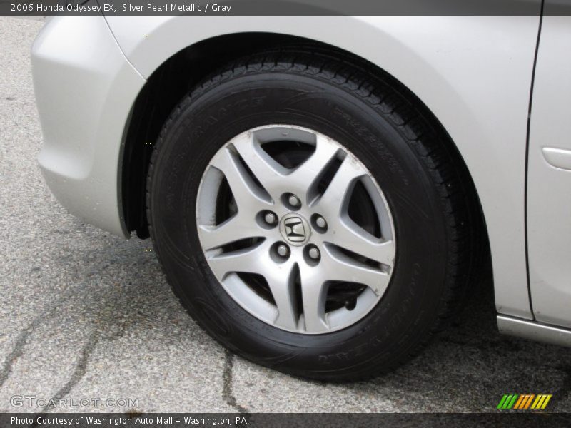 Silver Pearl Metallic / Gray 2006 Honda Odyssey EX