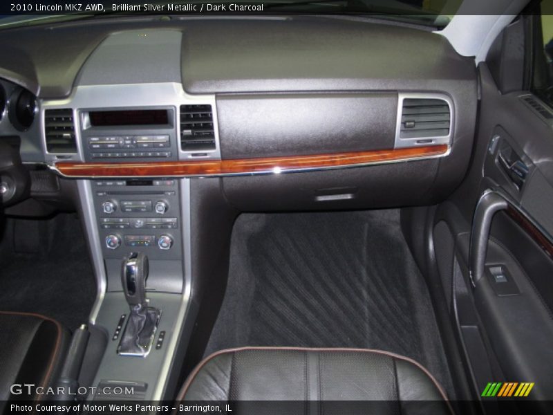 Brilliant Silver Metallic / Dark Charcoal 2010 Lincoln MKZ AWD