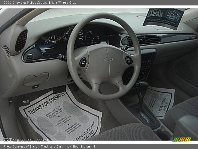 Bright White / Gray 2001 Chevrolet Malibu Sedan