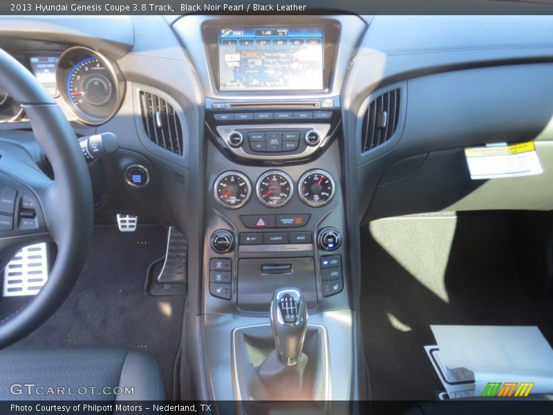 Black Noir Pearl / Black Leather 2013 Hyundai Genesis Coupe 3.8 Track