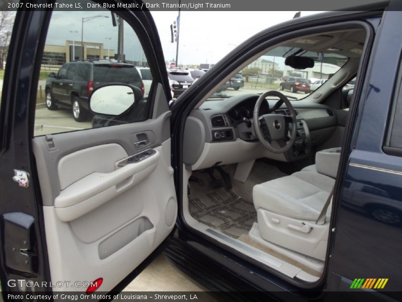 Dark Blue Metallic / Dark Titanium/Light Titanium 2007 Chevrolet Tahoe LS