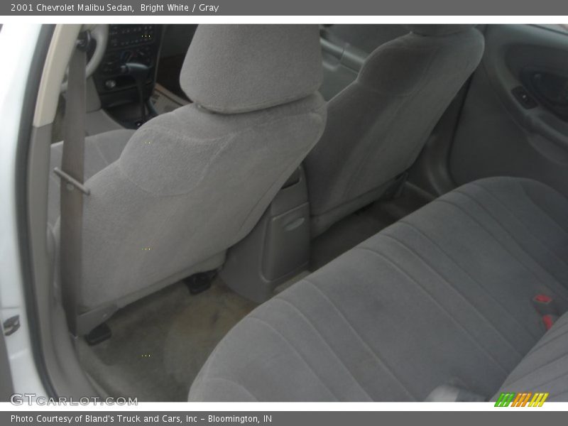 Bright White / Gray 2001 Chevrolet Malibu Sedan
