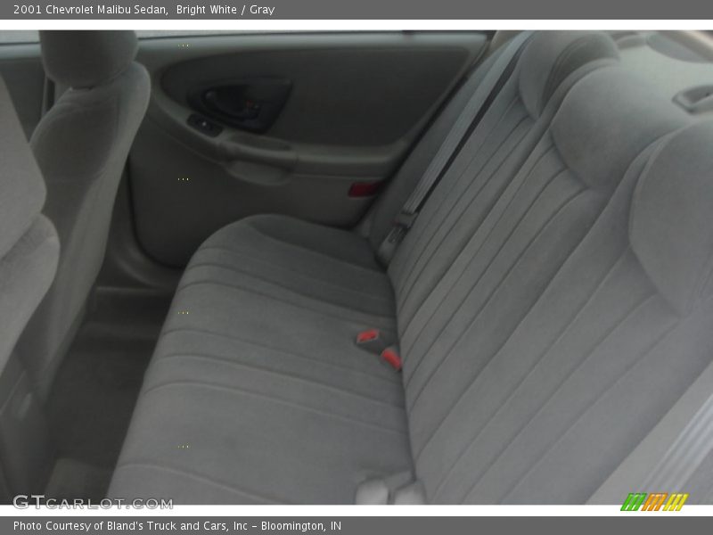Bright White / Gray 2001 Chevrolet Malibu Sedan