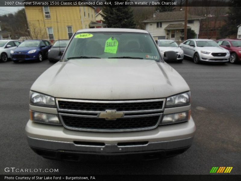 Silver Birch Metallic / Dark Charcoal 2007 Chevrolet Silverado 1500 Classic LS Extended Cab 4x4