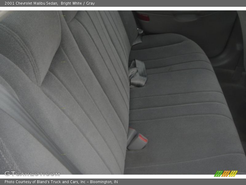 Bright White / Gray 2001 Chevrolet Malibu Sedan