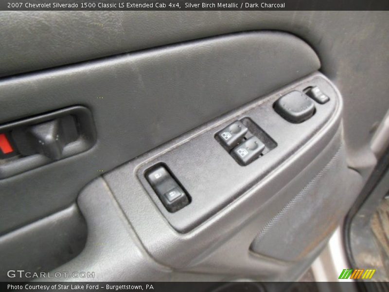 Silver Birch Metallic / Dark Charcoal 2007 Chevrolet Silverado 1500 Classic LS Extended Cab 4x4