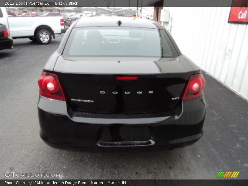 Black / Black 2013 Dodge Avenger SXT