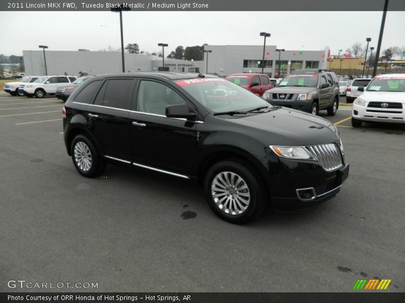 Tuxedo Black Metallic / Medium Light Stone 2011 Lincoln MKX FWD