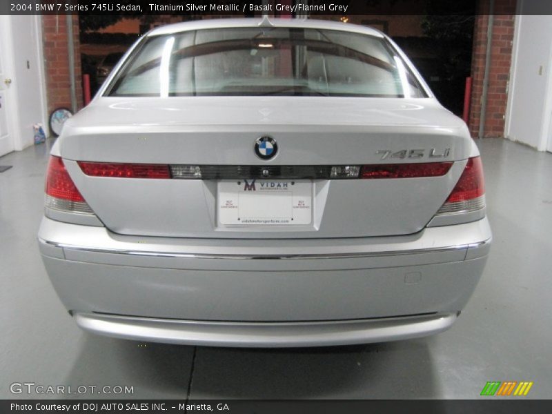 Titanium Silver Metallic / Basalt Grey/Flannel Grey 2004 BMW 7 Series 745Li Sedan