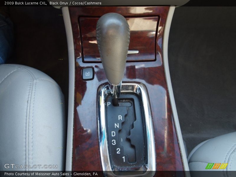 Black Onyx / Cocoa/Cashmere 2009 Buick Lucerne CXL
