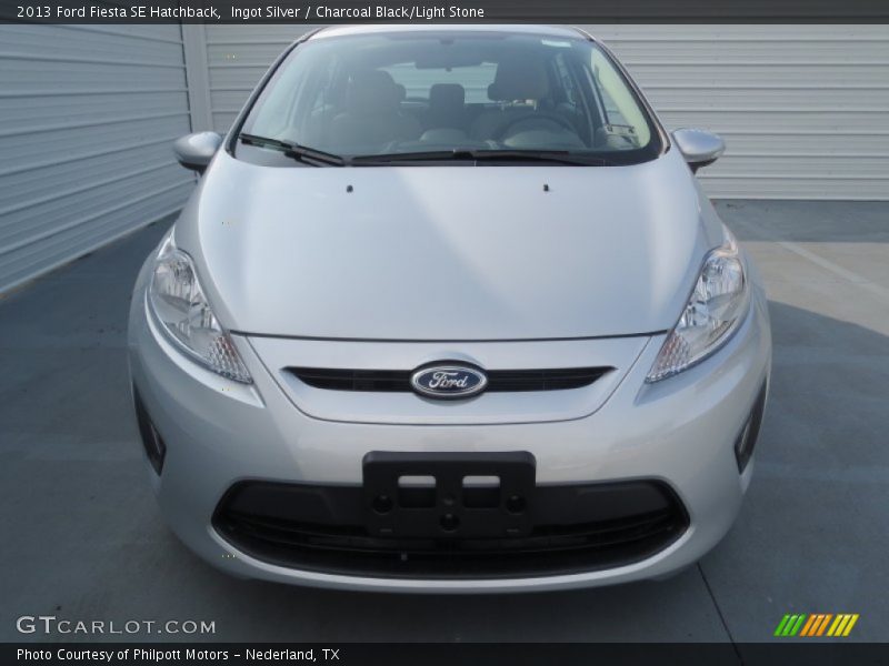 Ingot Silver / Charcoal Black/Light Stone 2013 Ford Fiesta SE Hatchback