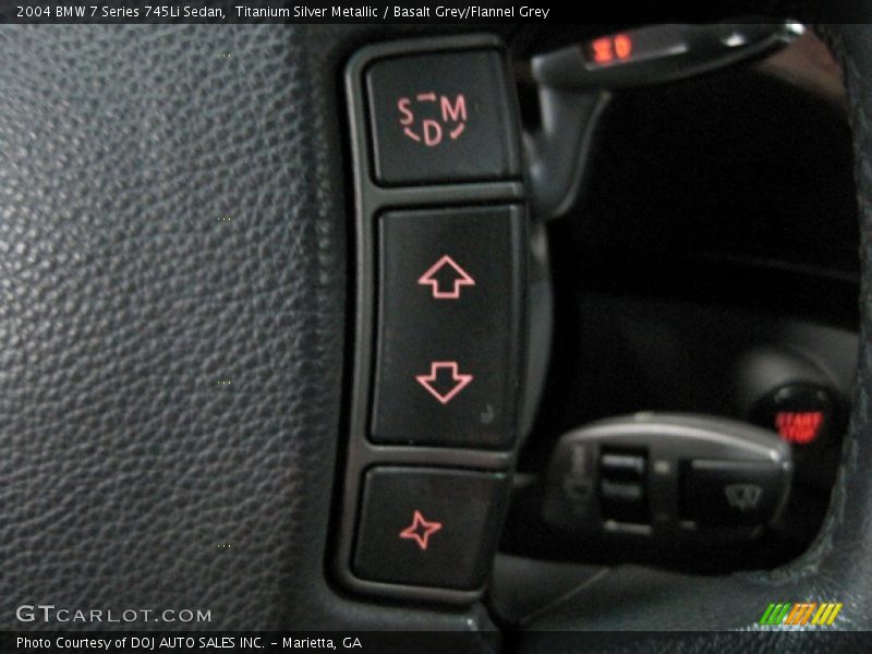 Controls of 2004 7 Series 745Li Sedan