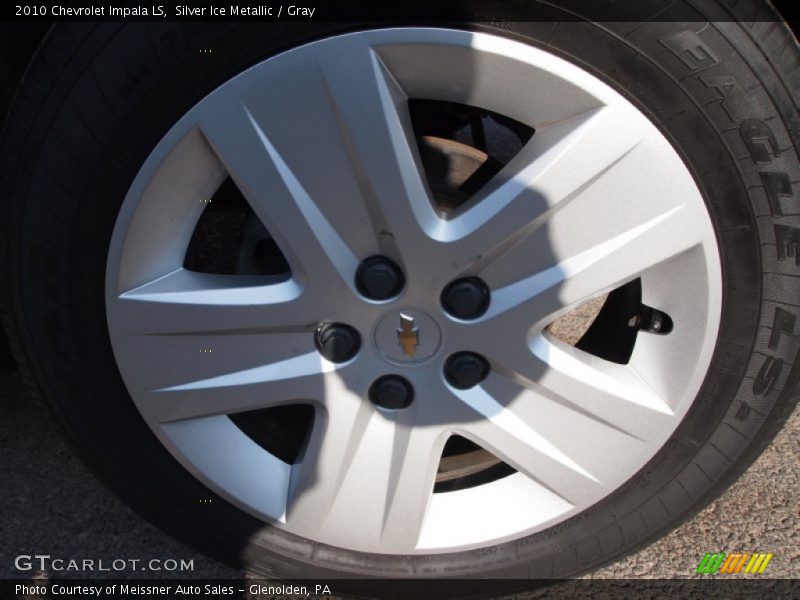 Silver Ice Metallic / Gray 2010 Chevrolet Impala LS