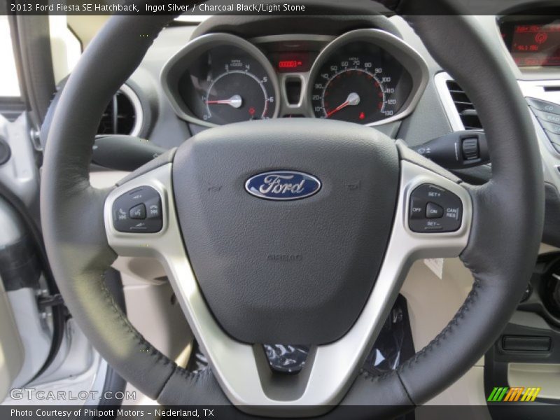 Ingot Silver / Charcoal Black/Light Stone 2013 Ford Fiesta SE Hatchback