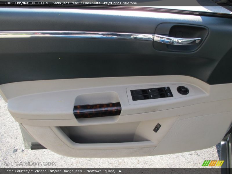 Satin Jade Pearl / Dark Slate Gray/Light Graystone 2005 Chrysler 300 C HEMI