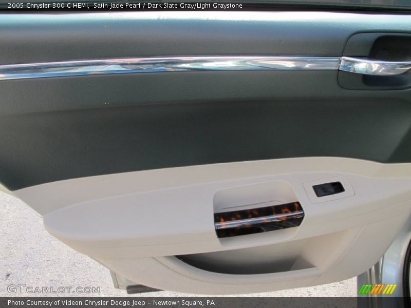 Satin Jade Pearl / Dark Slate Gray/Light Graystone 2005 Chrysler 300 C HEMI