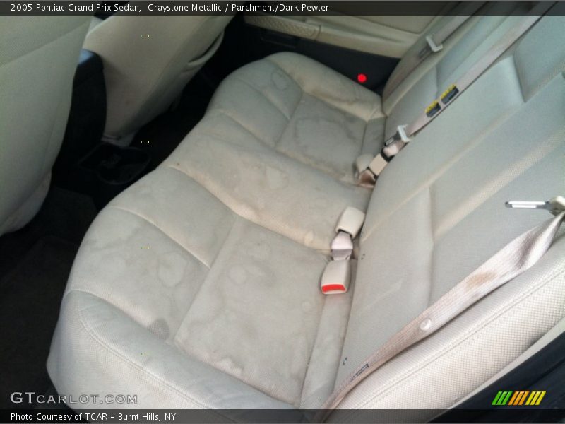 Graystone Metallic / Parchment/Dark Pewter 2005 Pontiac Grand Prix Sedan