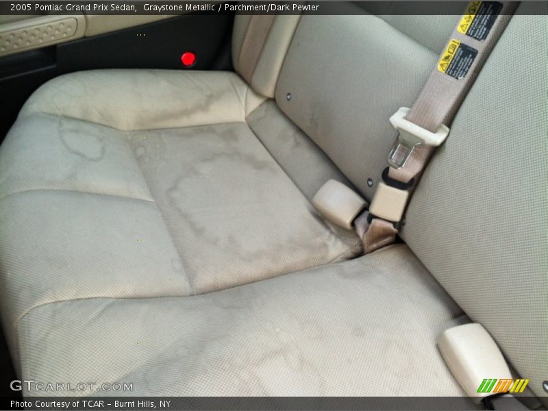 Graystone Metallic / Parchment/Dark Pewter 2005 Pontiac Grand Prix Sedan