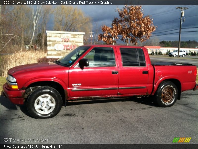Dark Cherry Red Metallic / Graphite 2004 Chevrolet S10 LS Crew Cab 4x4